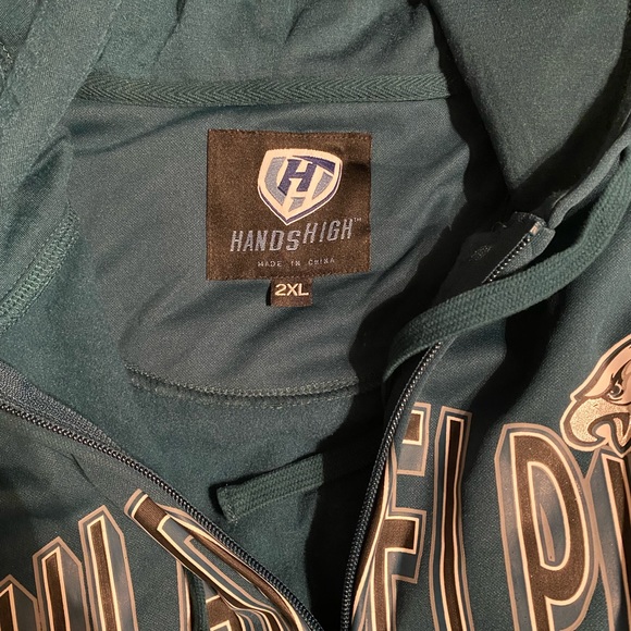 NFL Philadelphia Eagles Hands High Hoodie XXL NWT - Picture 5 of 10